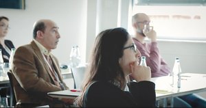 Coursesituation: Participants are listening